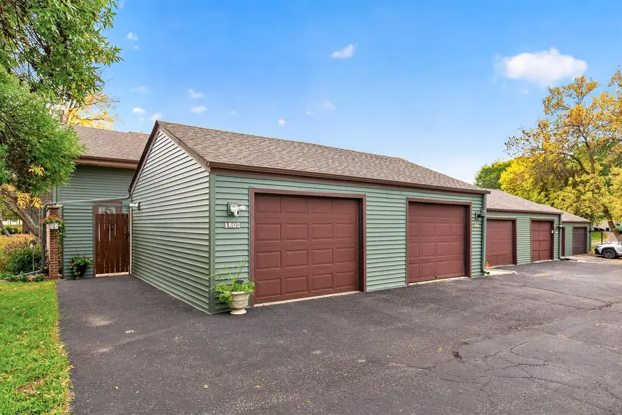 1802 Humboldt AVE, West Saint Paul, MN 55118