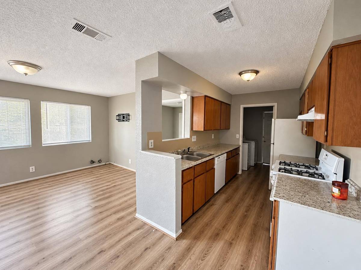 5308 S Pleasant Valley RD #A, Austin, TX 78744
