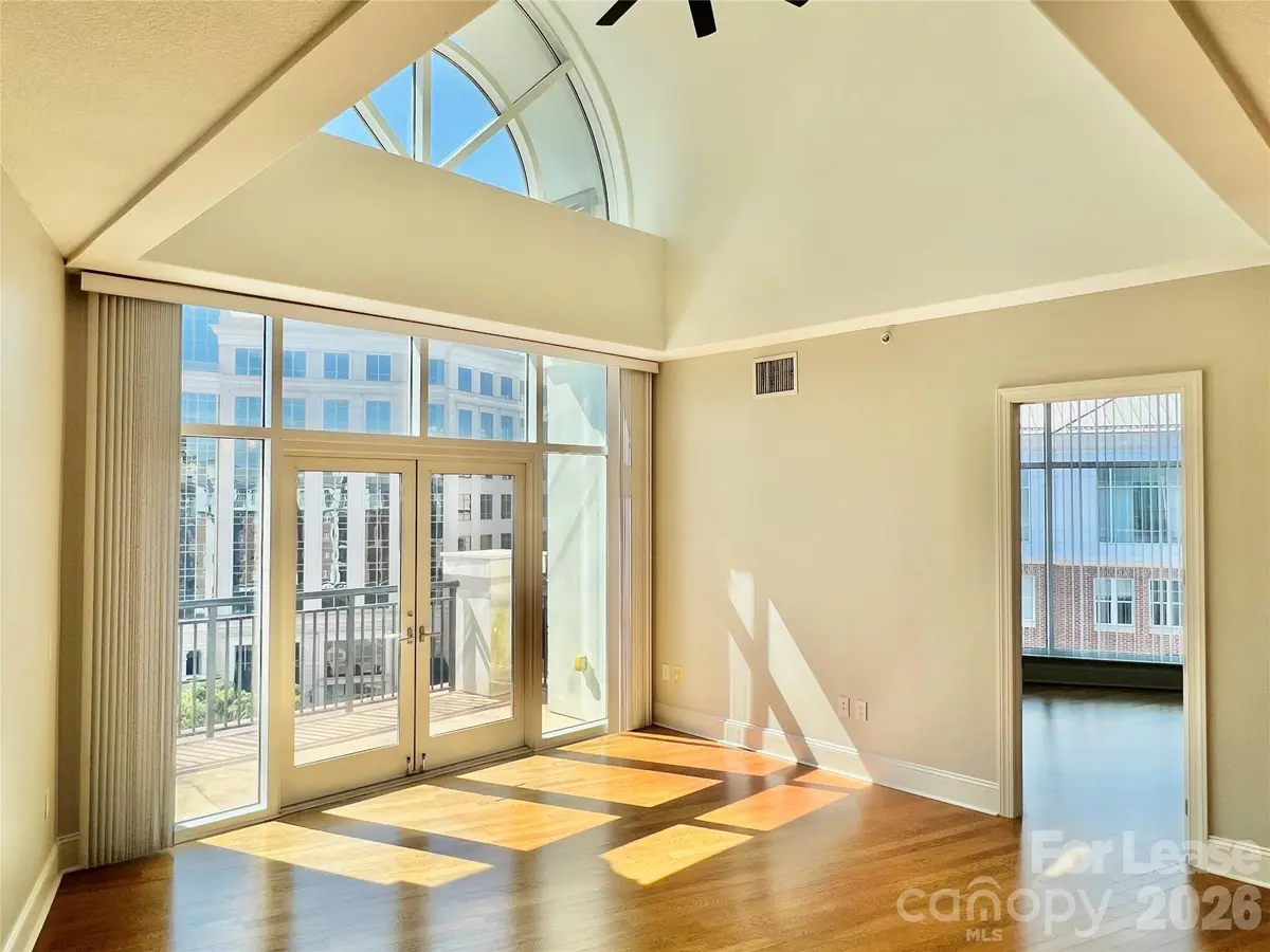 4625 Piedmont Row DR #706 E, Charlotte, NC 28210