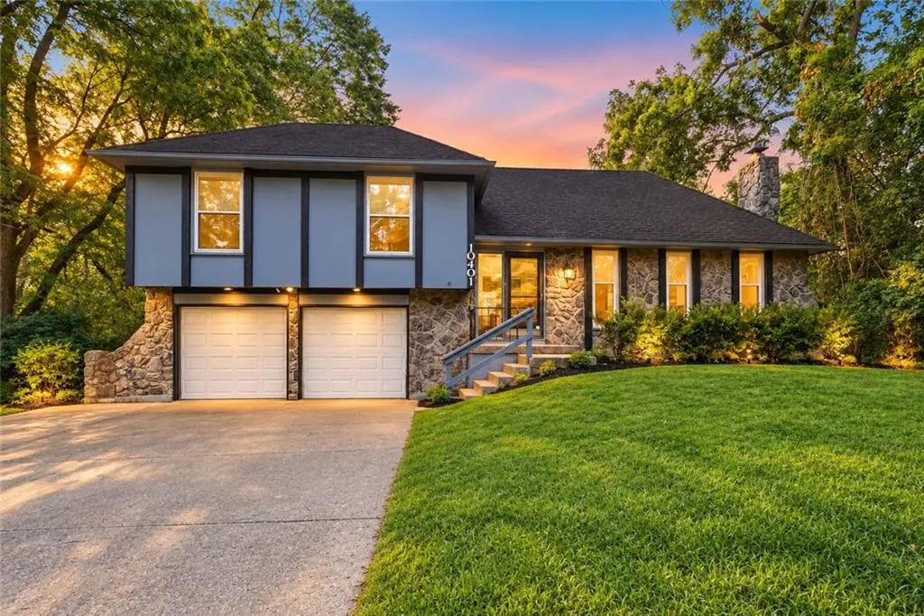 10401 E 71st TER, Raytown, MO 64133