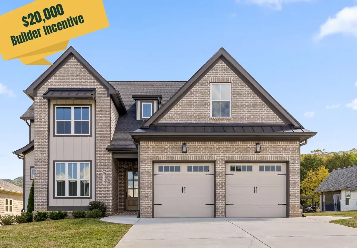 8112 Sir Oliphant Way, Ooltewah, TN 37363