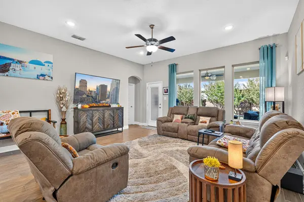 1320 Gruene Glen ST, New Braunfels, TX 78132