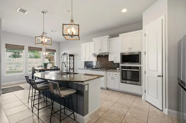 324 Stoney Point RD, Austin, TX 78737