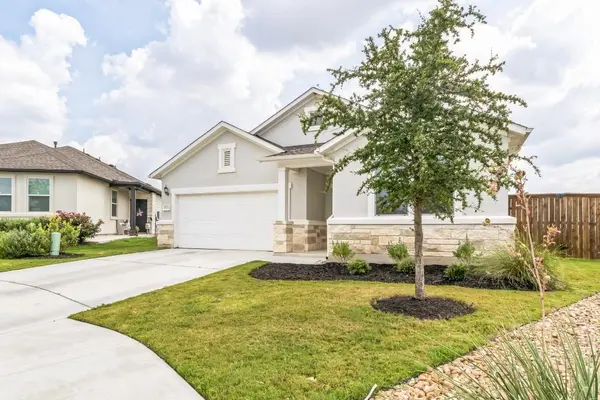 1011 Sandra Ann WAY, Hutto, TX 78634