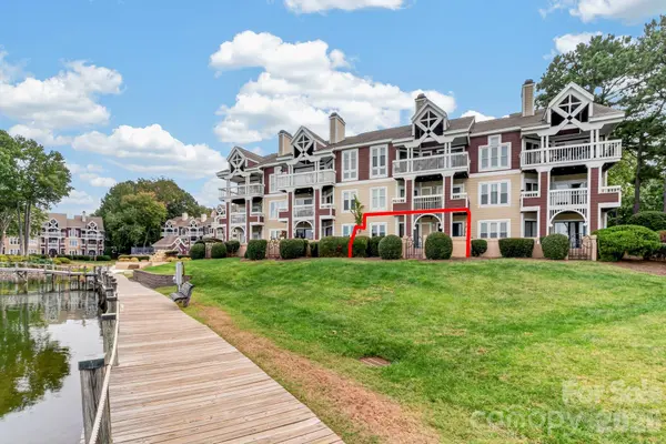 822 Southwest DR, Davidson, NC 28036