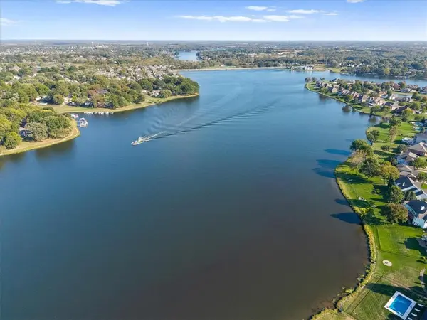4424 SW Gull Point DR, Lee's Summit, MO 64082