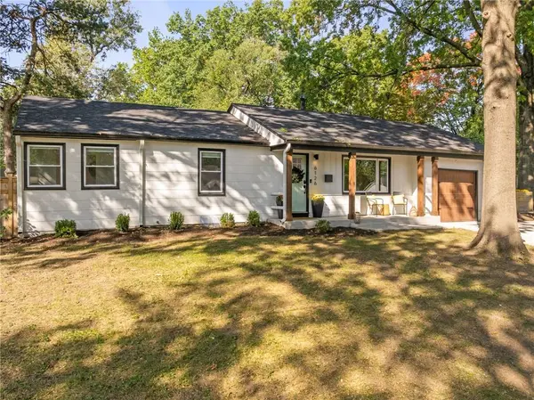 6126 Granada ST, Fairway, KS 66205