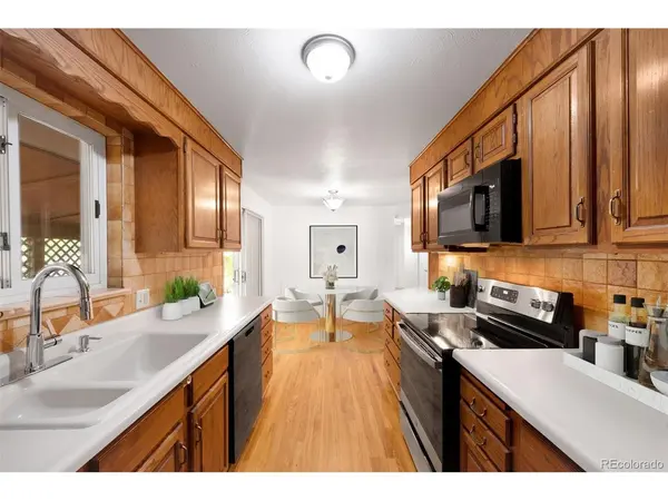 646 W Easter, Littleton, CO 80120