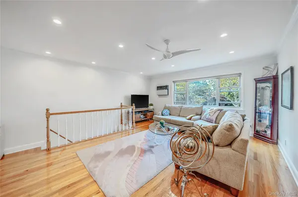 87-27 Marengo ST #2C, Holliswood, NY 11423