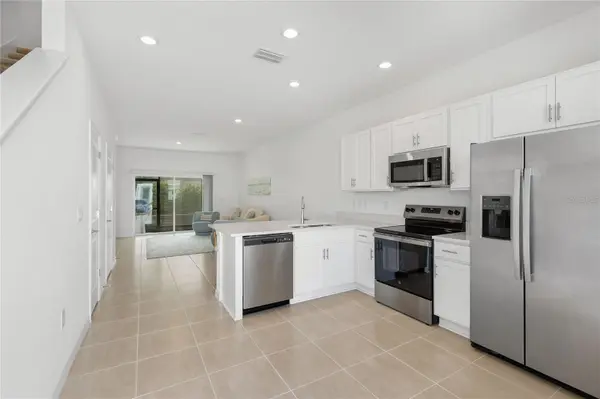 8724 DAYBREAK ST, Sarasota, FL 34241