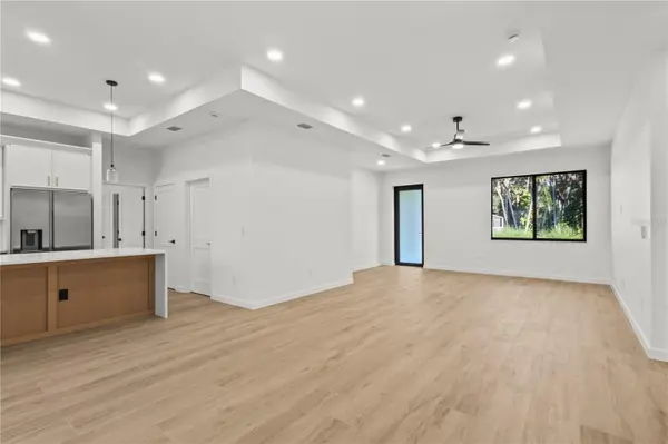 1204 GROVELAND AVE, Venice, FL 34285