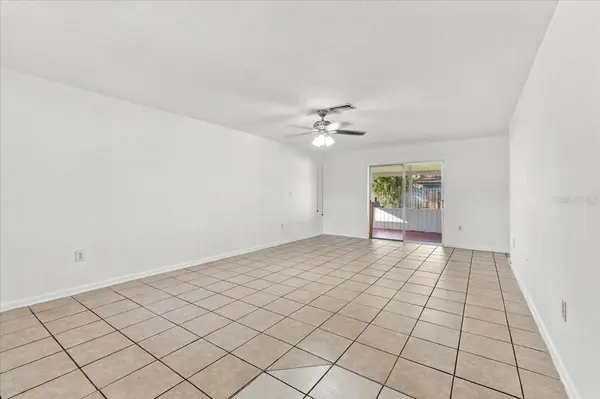 422 DUCHESS DR, Lakeland, FL 33803