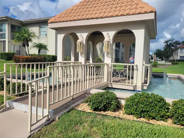 19029 US HIGHWAY 19 N #1-17, Clearwater, FL 33764