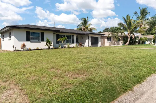 1432 LIME ST, Clearwater, FL 33756