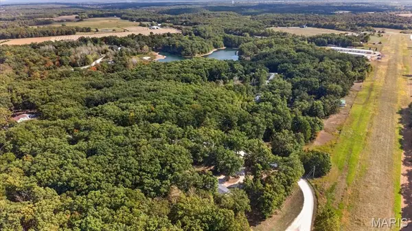 232 Westwind TRL, Wright City, MO 63390