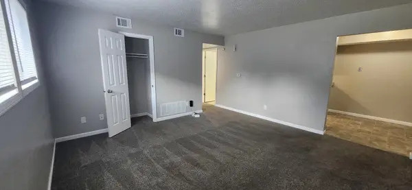 2750 Tech DR #202, Bettendorf, IA 52722