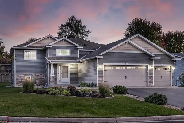 148 Crystal CIR, Montrose, MN 55363