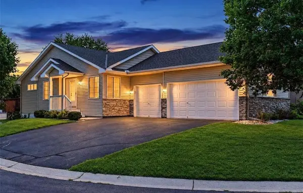 8556 Adair CIR N, Brooklyn Park, MN 55443