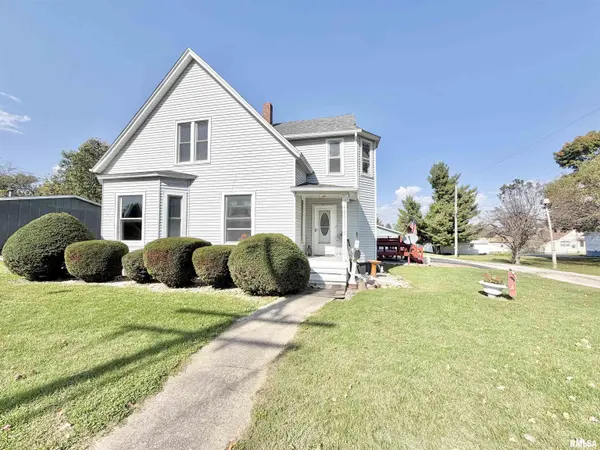 305 W MONMOUTH ST, Abingdon, IL 61410