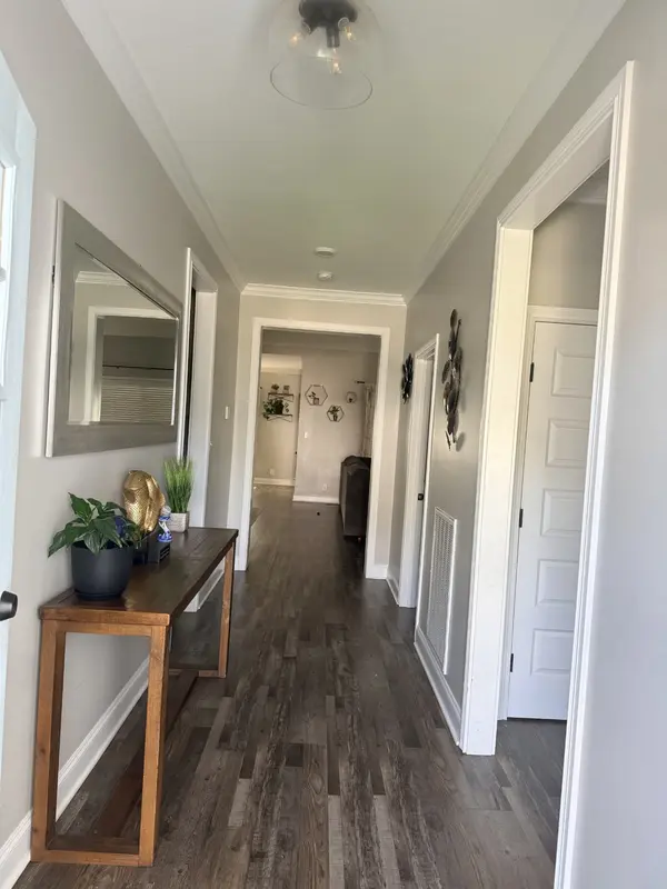 221 Sherlock Dr, Clarksville, TN 37043
