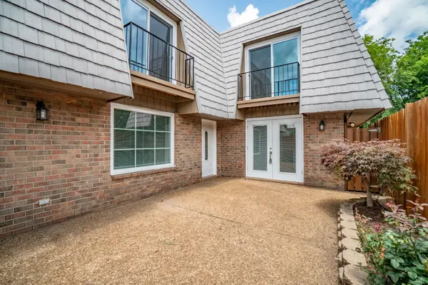 230 Cedarwood Ln, Madison, TN 37115