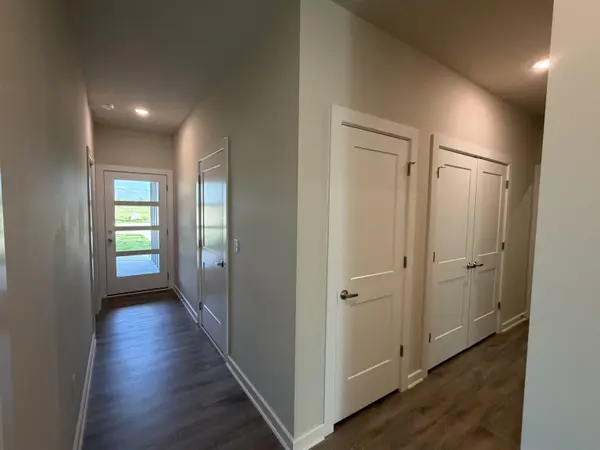 2102 S Colt Pl, Haysville, KS 67060