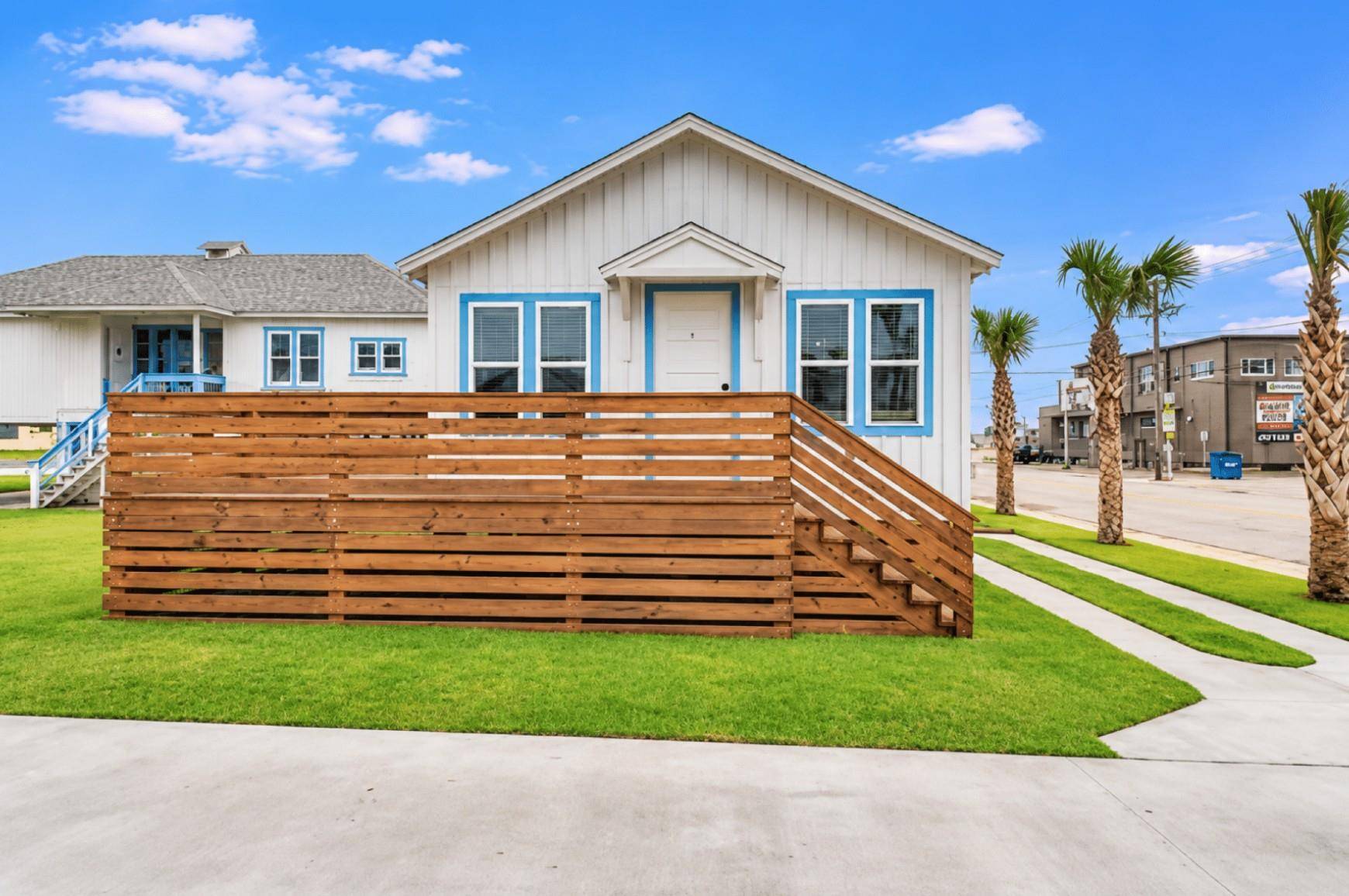 340 N Alister ST #6, Port Aransas, TX 78373