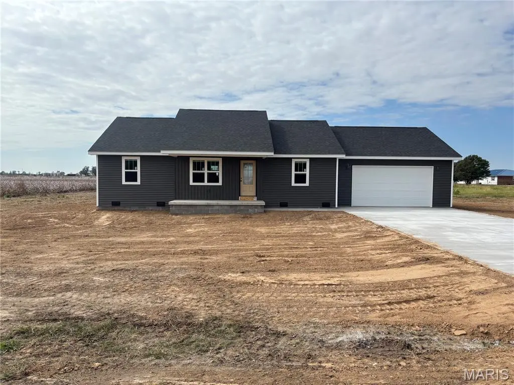 29 Byrd DR, Sikeston, MO 63801