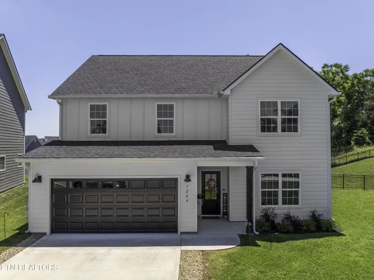 7204 Orchard Harvest Lane, Knoxville, TN 37924