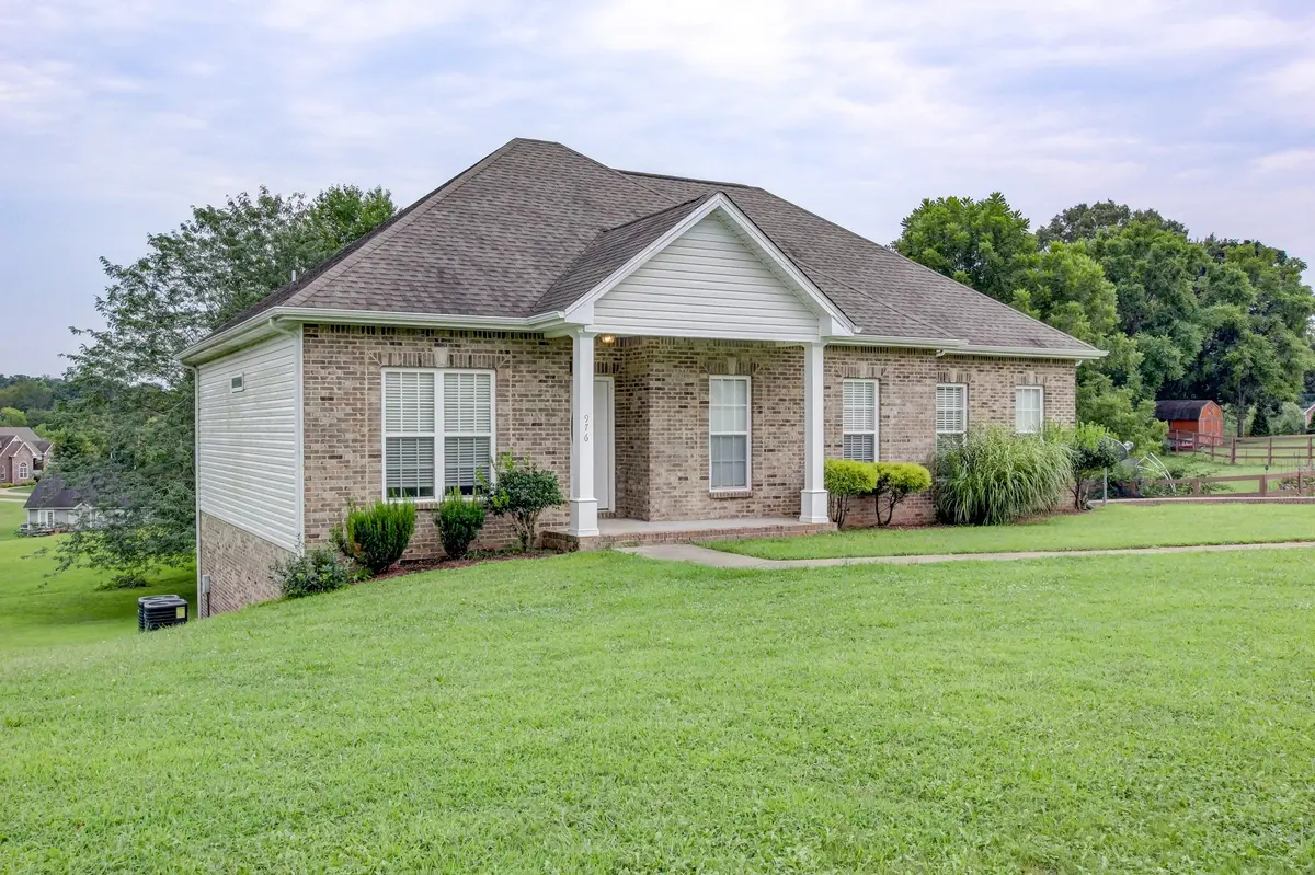 976 Ernest Stewart Drive, Clarksville, TN 37042