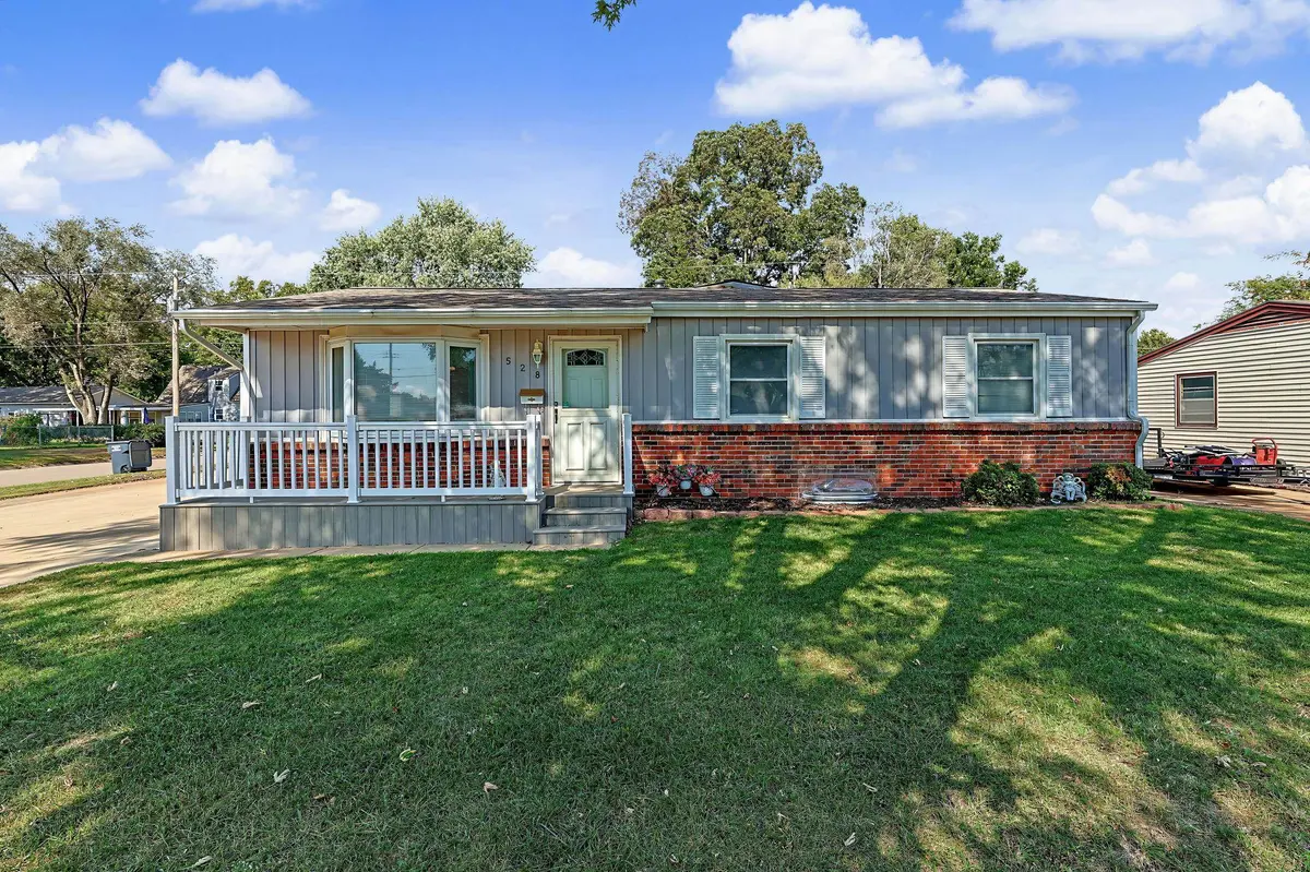 528 W 7th St, Haysville, KS 67060