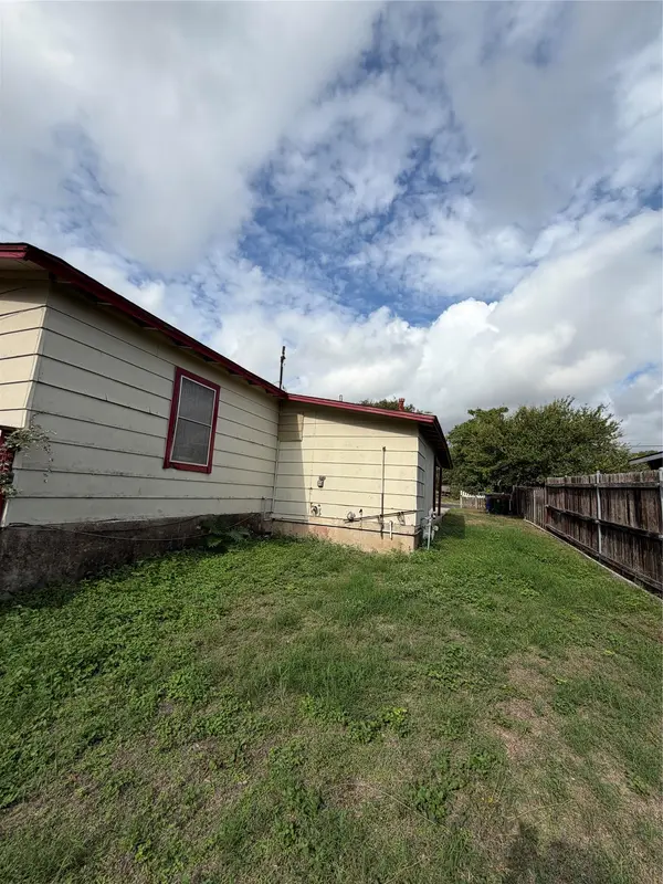 7305 Providence Ave, Austin, TX 78752