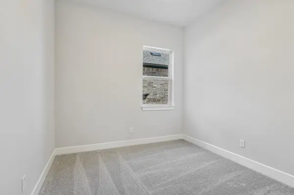 889 Prominence WAY, Leander, TX 78641