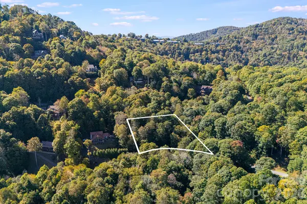 74 Goldenleaf RD, Mars Hill, NC 28754