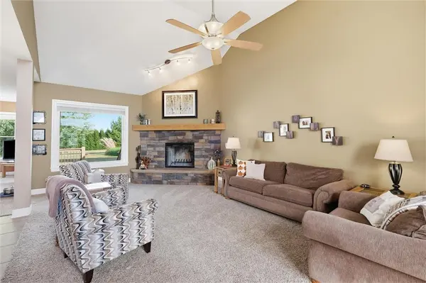 27423 New Lancaster RD, Louisburg, KS 66053