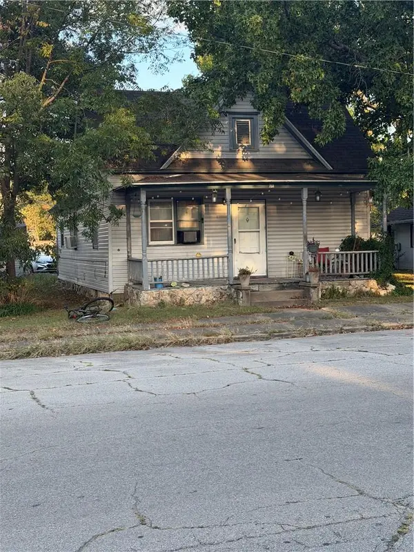 758 Main ST, Pleasanton, KS 66075