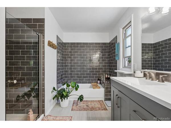 3140 E Phillips, Centennial, CO 80122