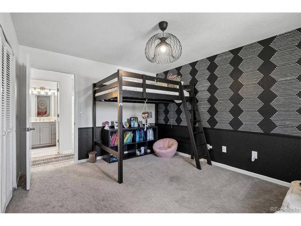 3140 E Phillips, Centennial, CO 80122