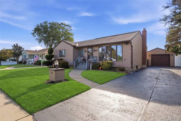 64 Linden BLVD, Hicksville, NY 11801