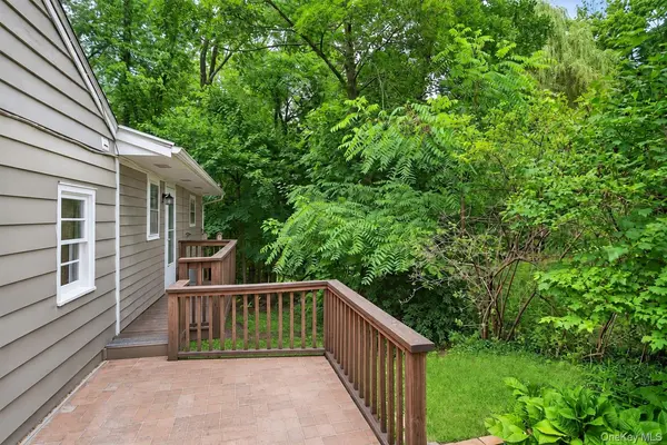 26 Overlook DR #REAR, Warwick, NY 10990