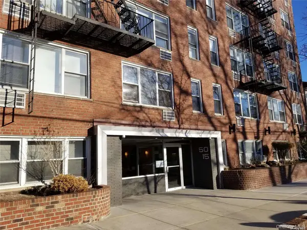 5015 39th ST #1A, Sunnyside, NY 11104