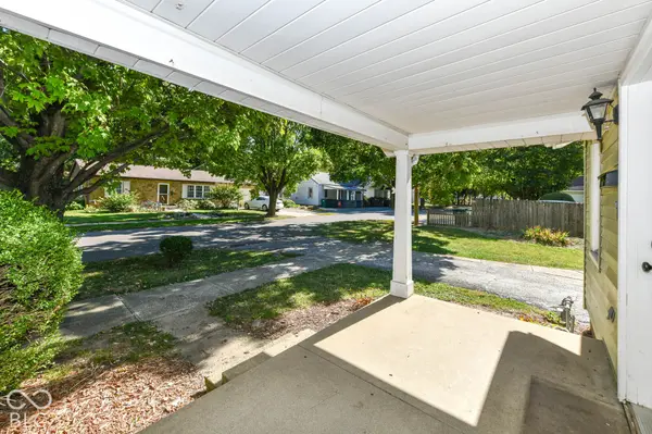 896 Young ST, Franklin, IN 46131
