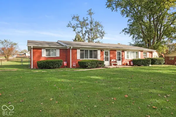 42-44 Allen DR, Mooresville, IN 46158