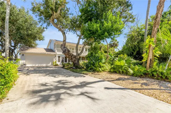 7 OAK TREE DR, New Smyrna Beach, FL 32169
