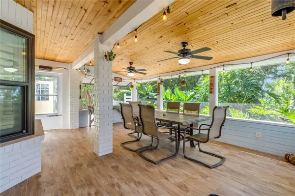 7 OAK TREE DR, New Smyrna Beach, FL 32169
