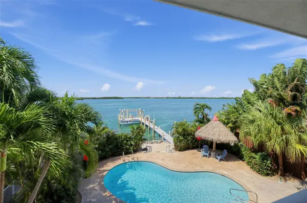 422 HARBOUR DR, Duck Key, FL 33050