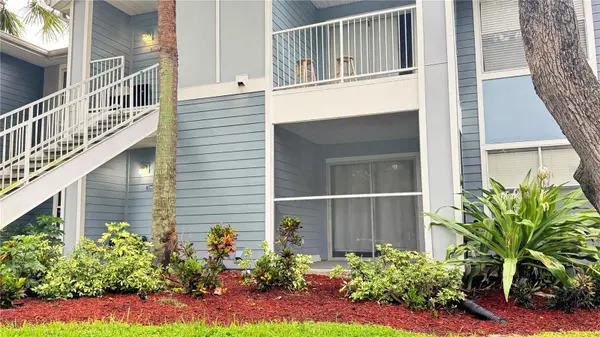 712 SECRET HARBOR LN #100, Lake Mary, FL 32746