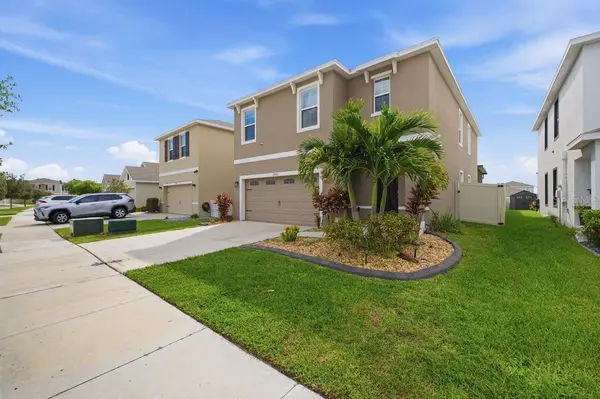 17063 OVAL RUM DR, Wimauma, FL 33598