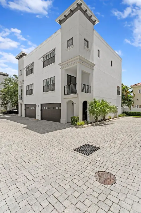 224 S AUDUBON AVE, Tampa, FL 33609