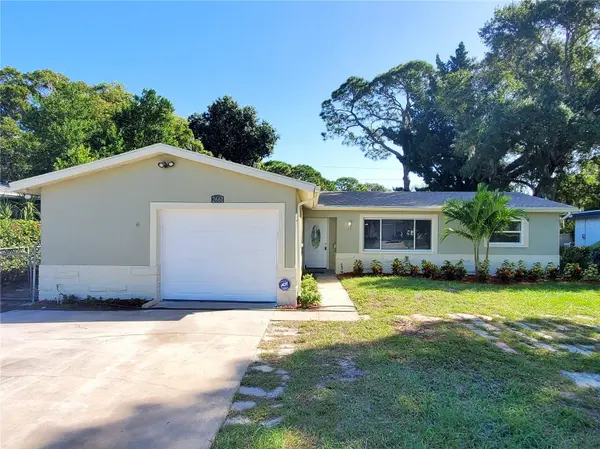 2661 COLUMBUS WAY S, St Petersburg, FL 33712